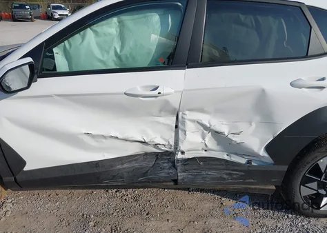 2025 Hyundai Kona Sel z USA, uszkodzony, nr VIN KM8HB3AB2SU287573